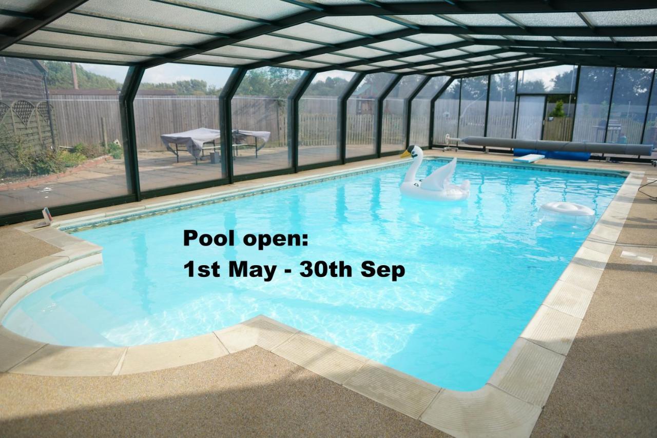 Alpaca Lodge Sittingbourne Ngoại thất bức ảnh